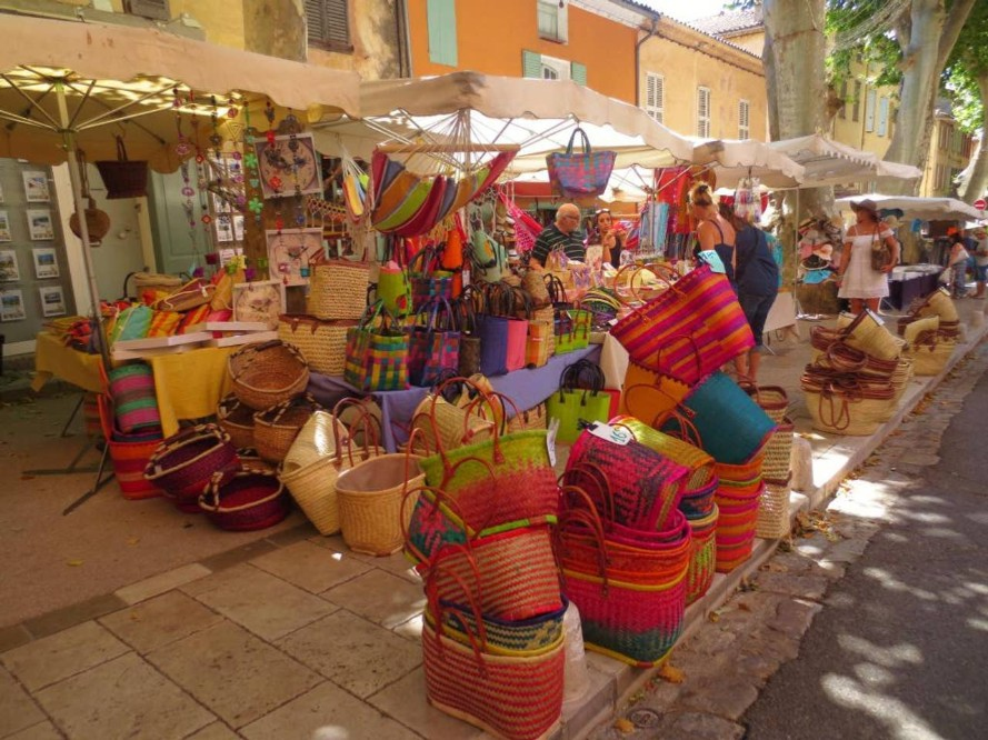 Aix market - handicrafts
